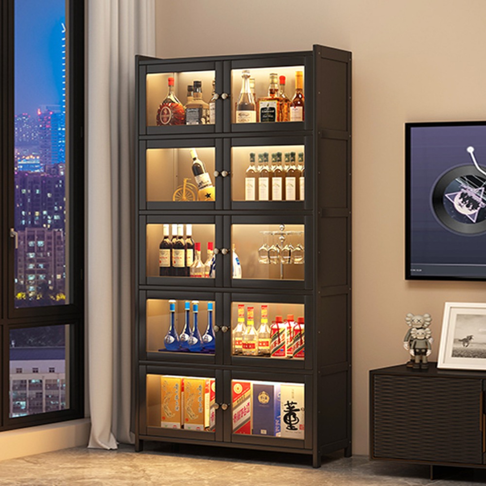 Wine cabinet against the wall  - Wine & Beer Guayaquil recension och pris