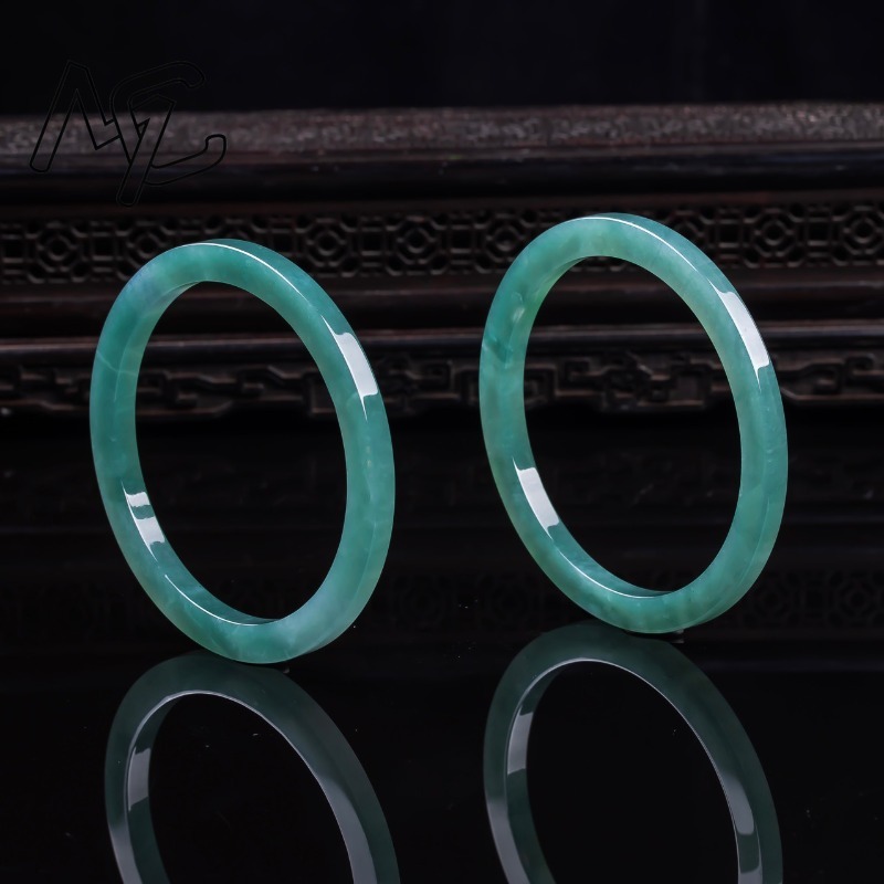 Natural Emerald 48-62mm Burmes - Cocktail Shaker Set recension och pris